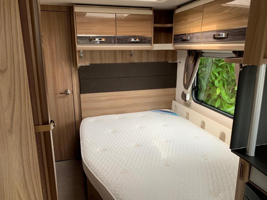 Hôtel Highland Caravan à Wick  Extérieur photo